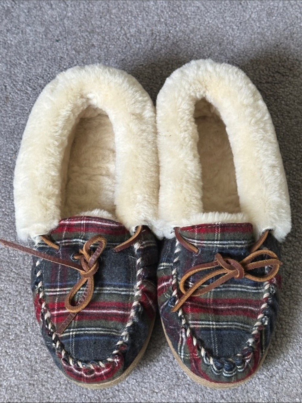 L.L. Bean Wicked Good Plaid Moccasin Sheepskin Shearling GUC